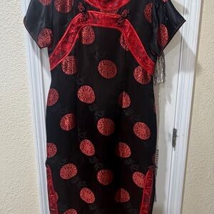 Chic Black and Red Patterned Maxi Dress